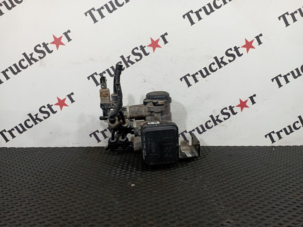 Кран управления тормозами прицепа 2023г.