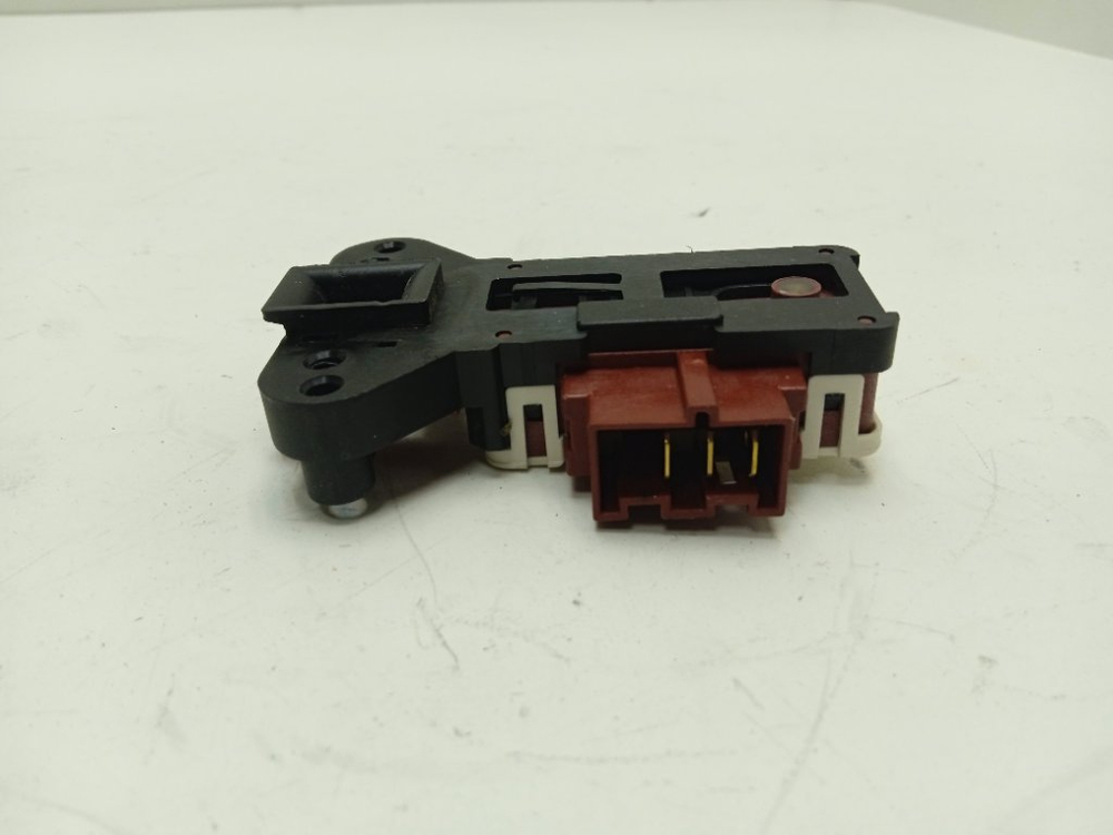 RKB68801YA кт125 Блокировка люка для стиральной машины Beko 2805311600 б/у