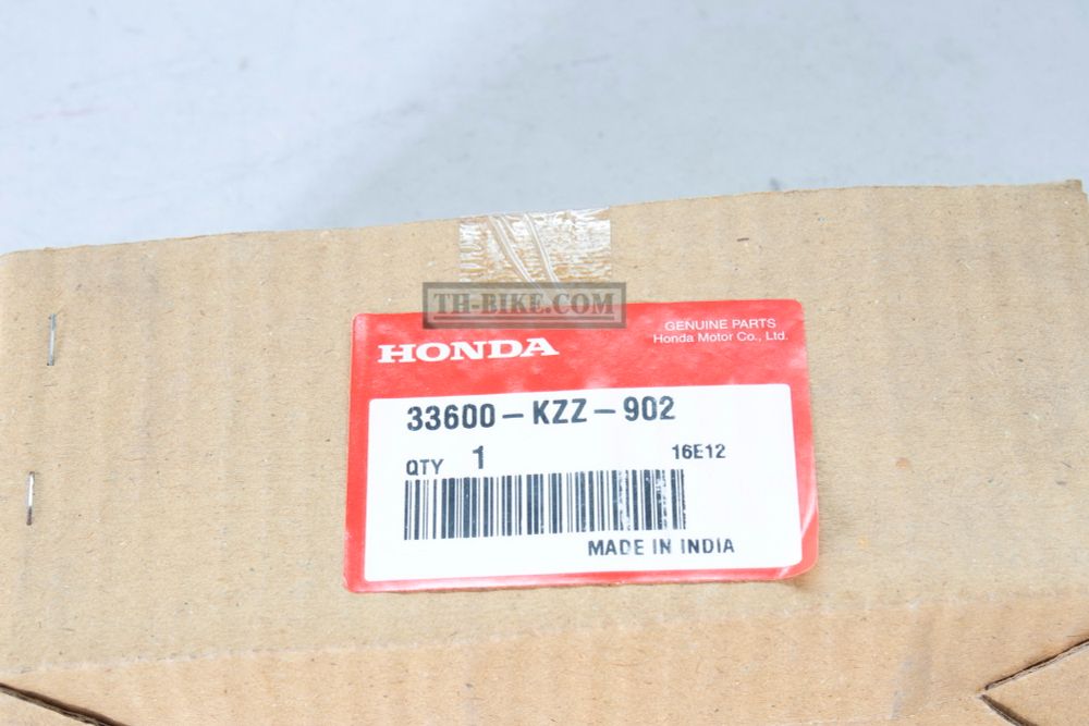 33600-KZZ-901 (33600-KZZ-902). WINKER ASSY., R. RR. (12V 21W). Rear right turn light Honda CRF250L-M 2012-2016
