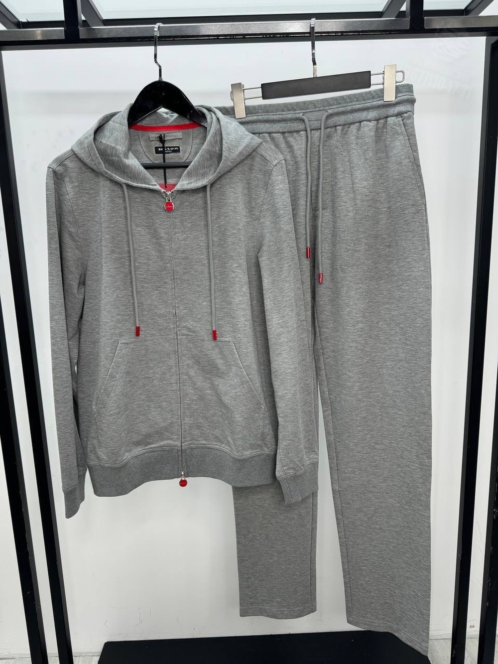 Спортивный костюм Kiton