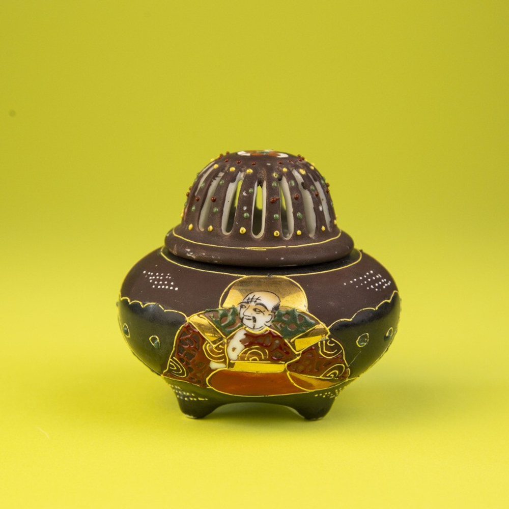 Шкатулка-курильница в стиле сацума