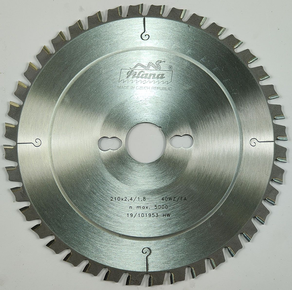 Пила дисковая TCT "Pilana" 210x2.4/1.8x30 z40 88 WZ/FA