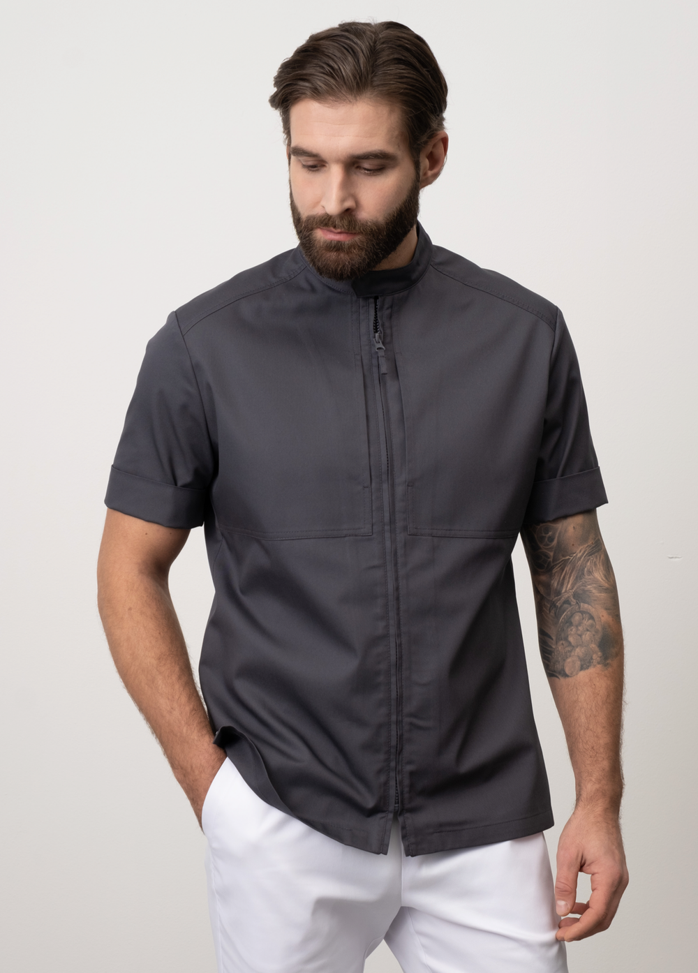 Туника с кокетками-карманами