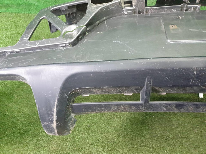 Юбка заднего бампера Porsche Macan (2014-2018)