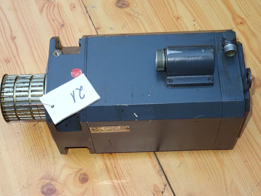 SIEMENS 1FT6105-1AC71-4AG1