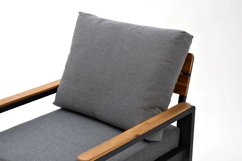 Кресло из алюминия TOPA