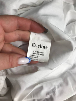 Платье Eveline романтичное и красивое, маркировка 36, визуально на 42 размер