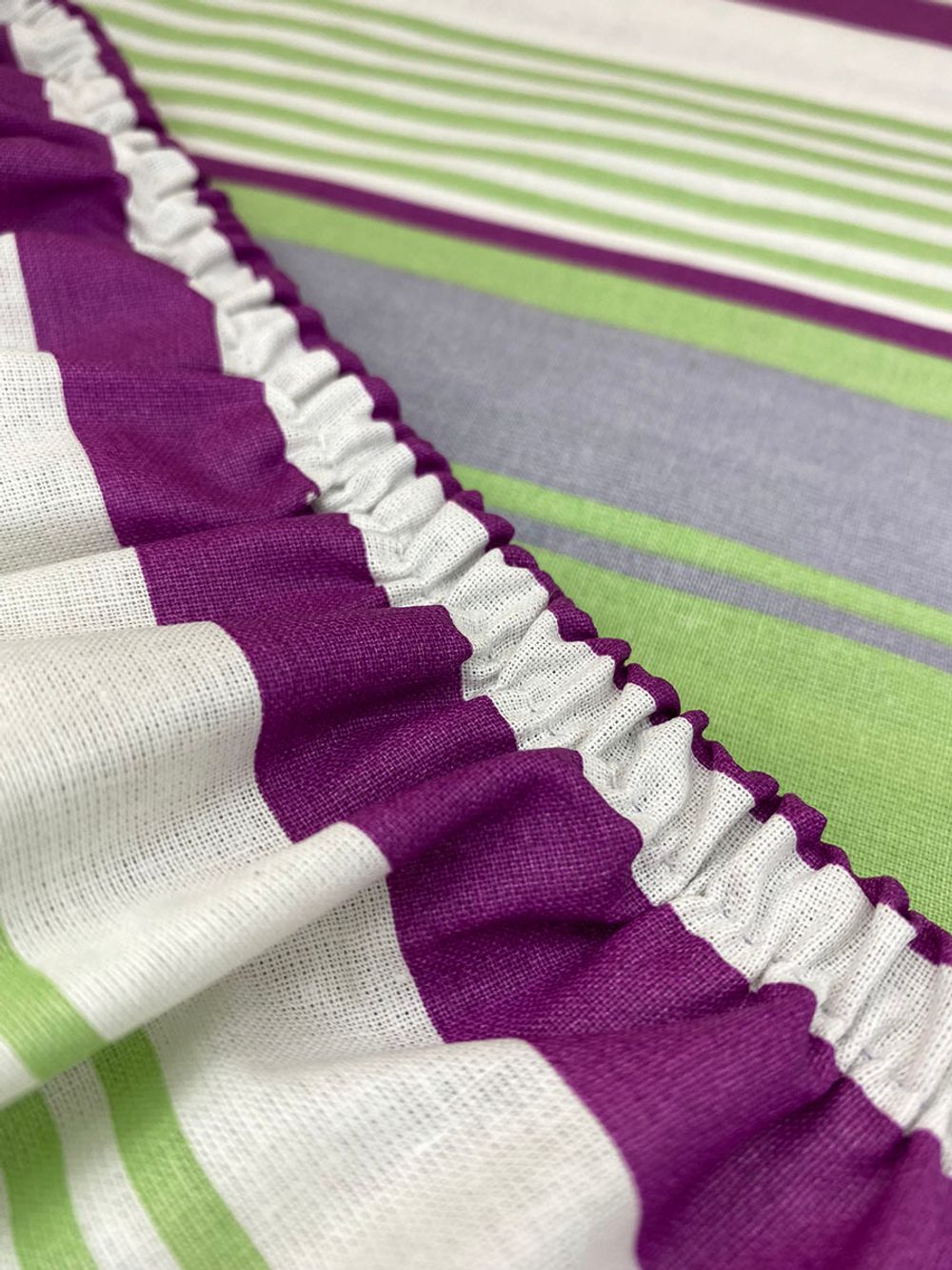 Постельное белье Сказка "Сирень/Аромат сирени" 2-спальный Наволочка 50х70 см 2 шт Простынь на резинке 160х200 см Пододеяльник 175х215 см, перкаль