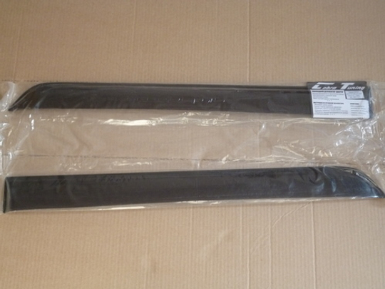 Продолжение дефлекторов передних дверей Нивы 4х4/Легенд 3д. Ветровики на задние стекла / форточки