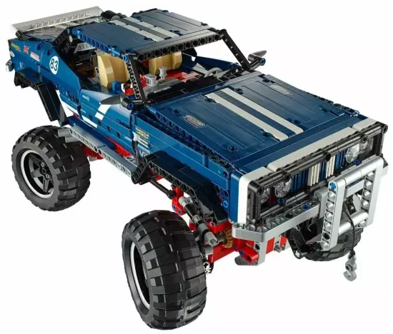 Конструктор LEGO Technic 41999 Внедорожник 4х4 Эксклюзивное издание, 1585 дет.