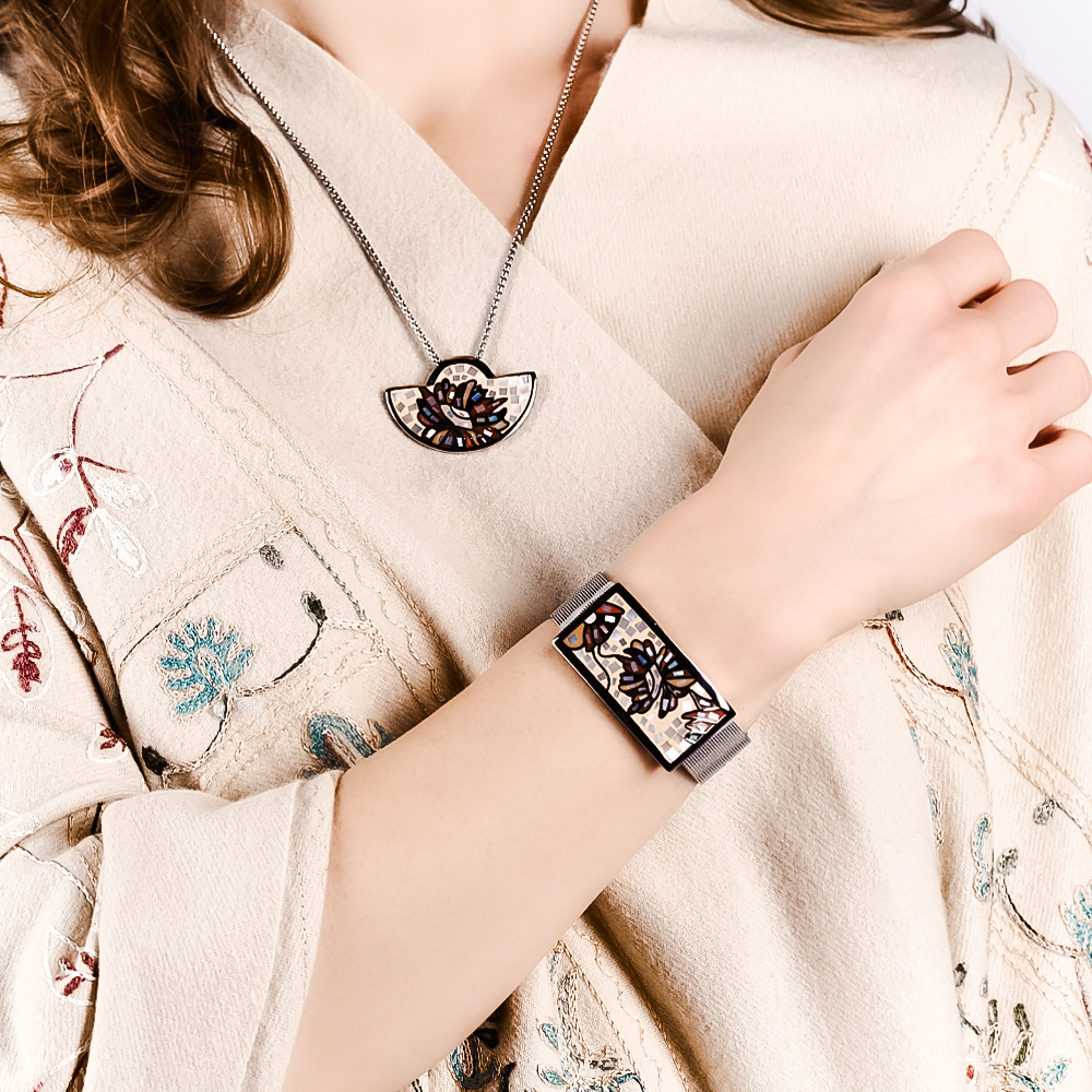 Браслет Fiore Luna на металлическом ремешке CB13600-27