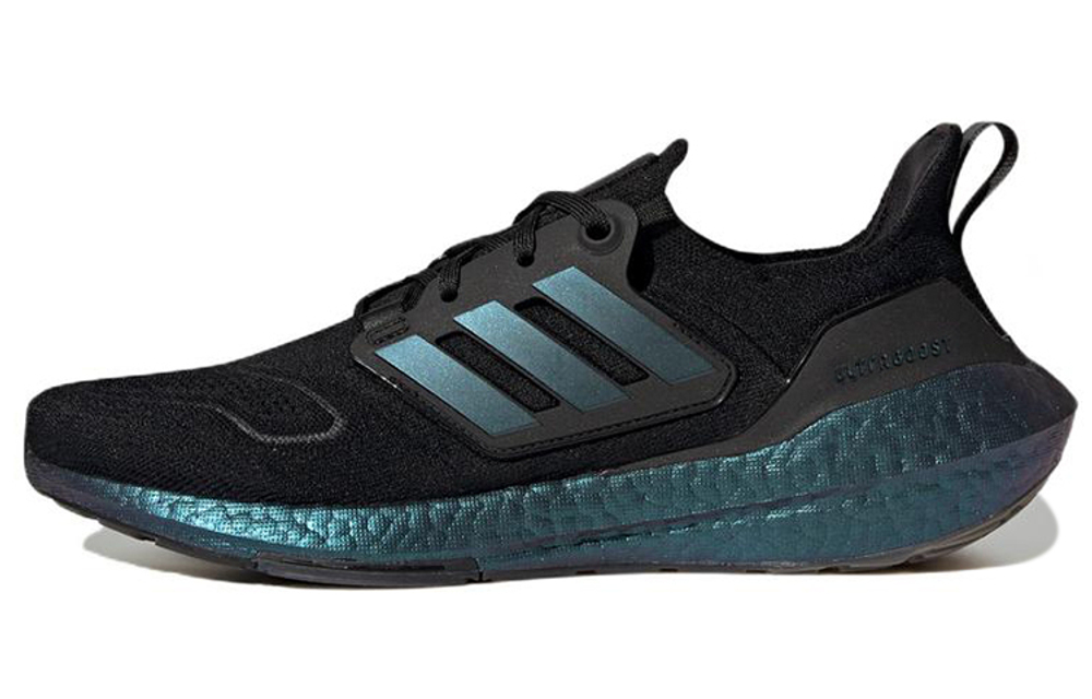 Кроссовки Adidas Ultraboost 22