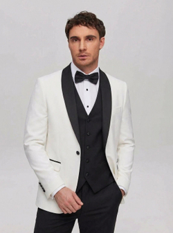 Мужской смокинг тройка (белый) А55
