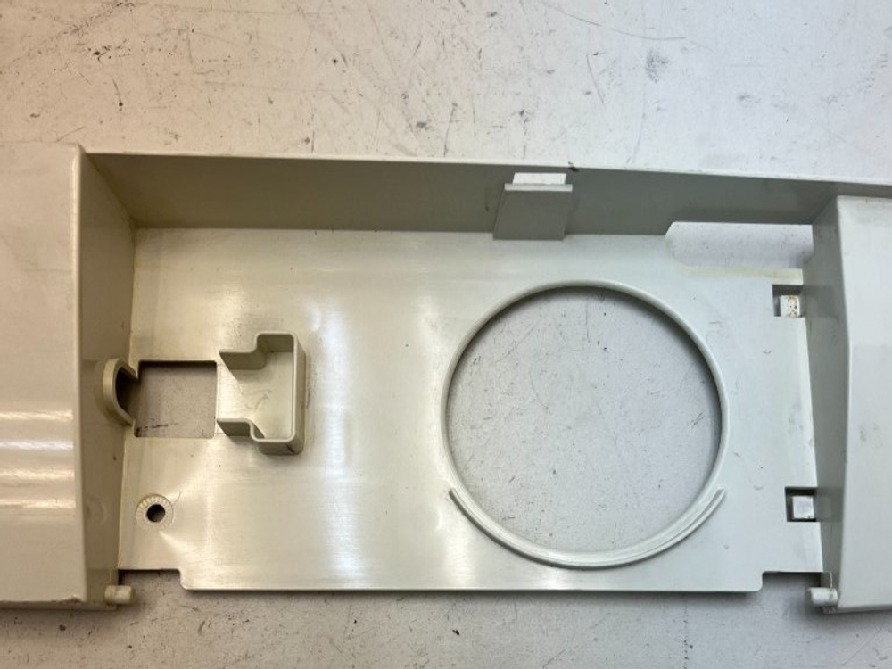 WFC2067OE кт81 Декоративная нижняя панель для стиральной машины Bosch 9000018777, 9000018780 б/у
