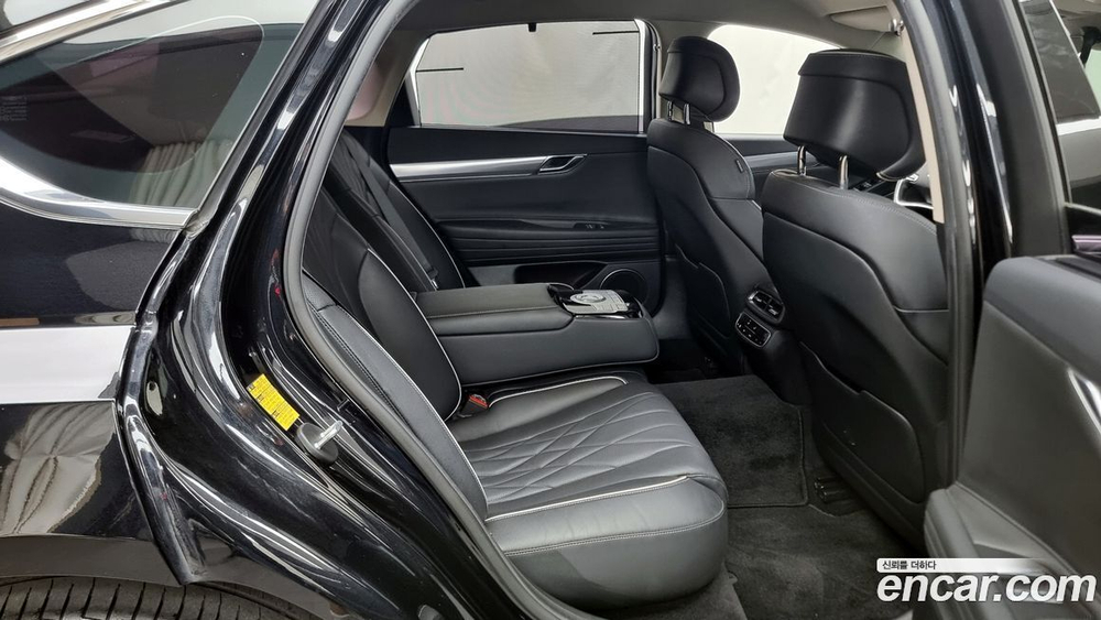 Genesis G80 (RG3) Бензин 2.5 Turbo 2WD (06.2020)