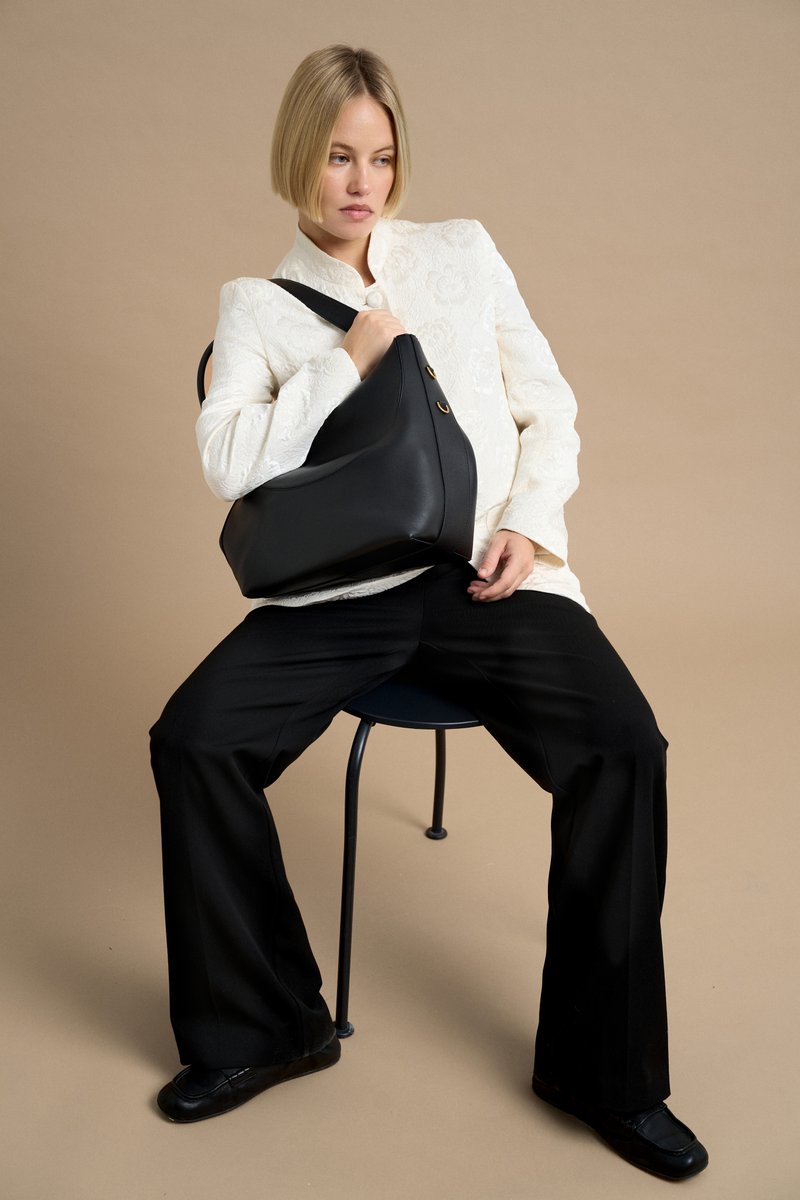 ALMA угольный черный