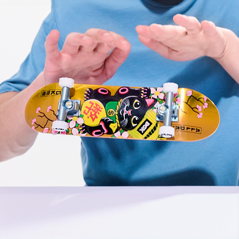 Tech Deck - Макси скейтборд Handboard DGK Maneki-Neko 20149303
