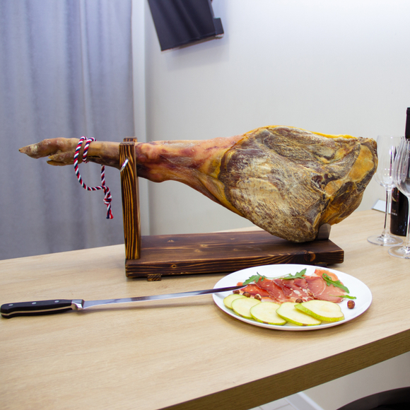 Сибирский хамон "Отрок Плюс" 20 месяцев