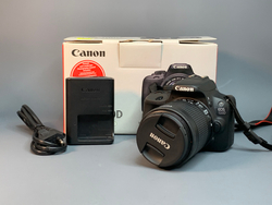 Canon 100D Kit 18-55mm 3.5-5.6 IS STM 3.500 кадров