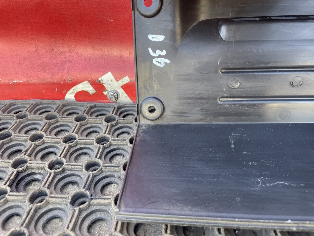 Крышка автономного отопителя