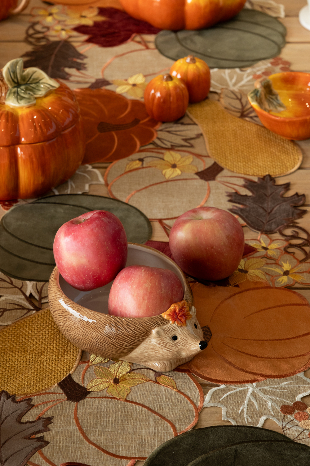 Конфетница 17х14см Anna Lafarg Autumn forest Белка коричневая