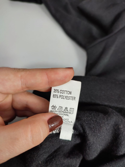 Джемпер с открытыми плечами 44 размер