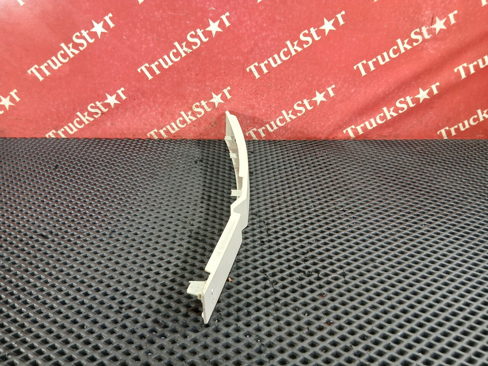 Накладка верхней консоли