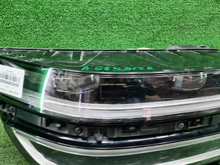 Фара правая Genesis GV80 (2020-2023) LED