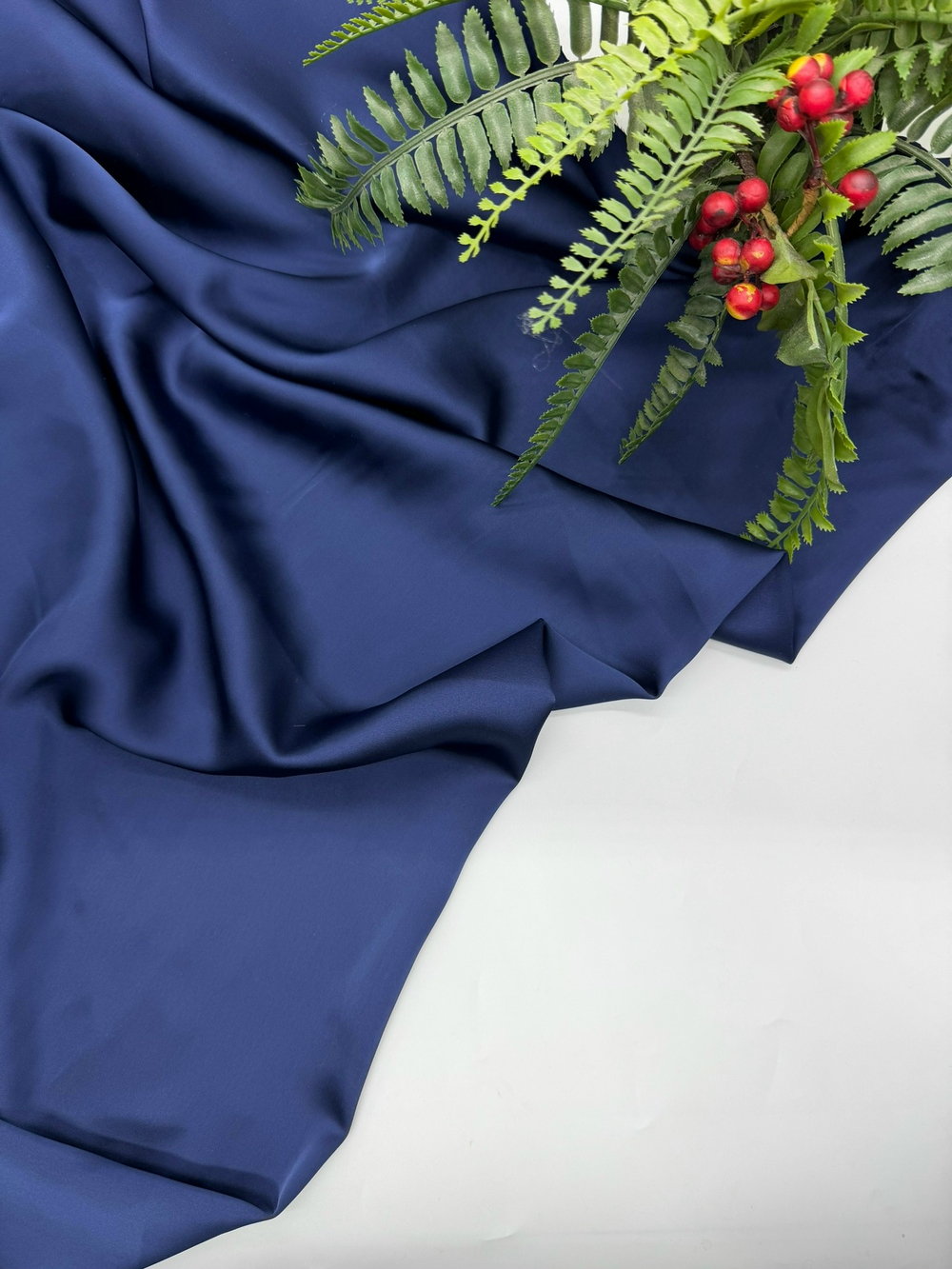 Дубайский шелк темно синий