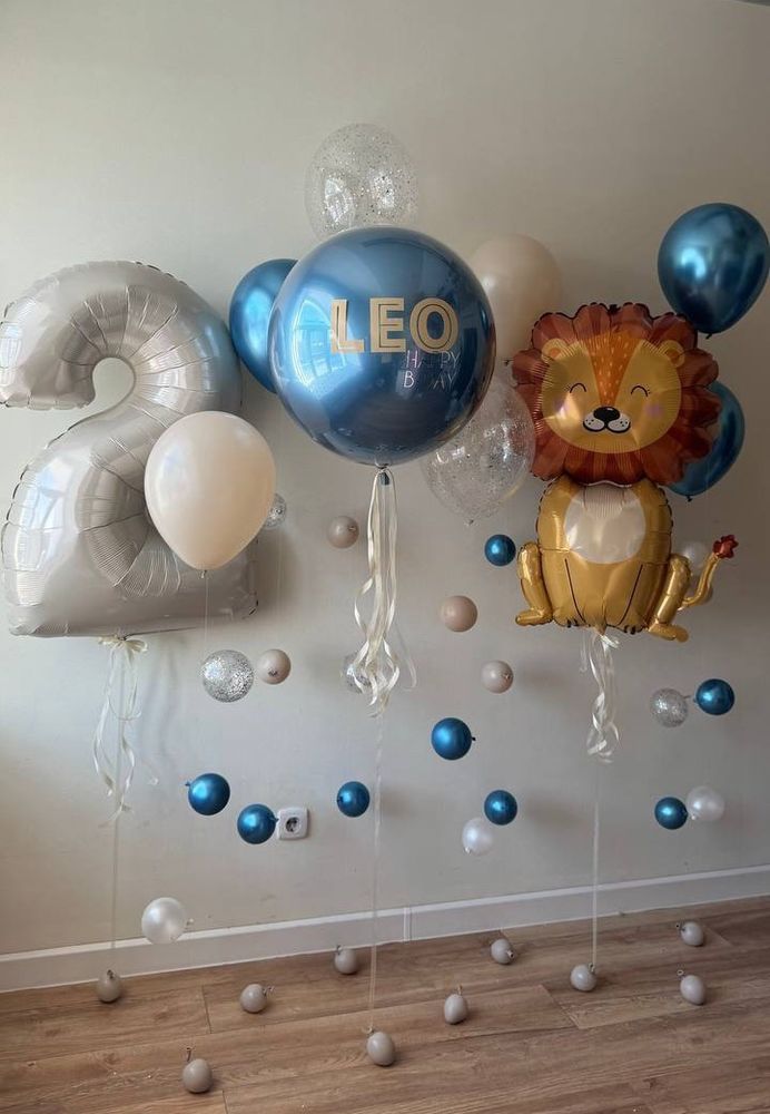 Воздушные гелиевые шарики с доставкой по Хабаровску Лев песок/хром синий/пузыри №4540