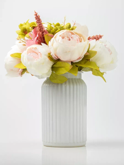 Ваза для цветов стеклянная(белая)