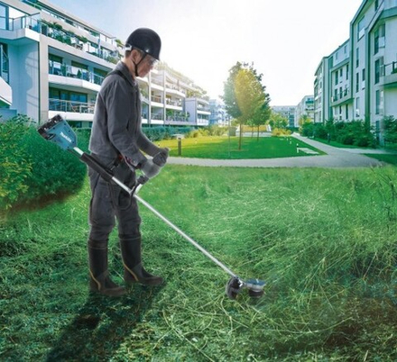 Триммер аккумуляторный MAKITA DUR 368 LZ без АКБ и ЗУ DUR368LZ