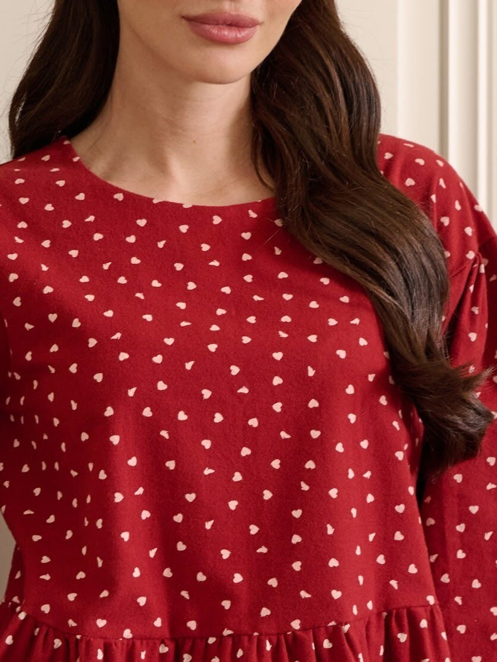 Блузка с баской с длинным рукавом