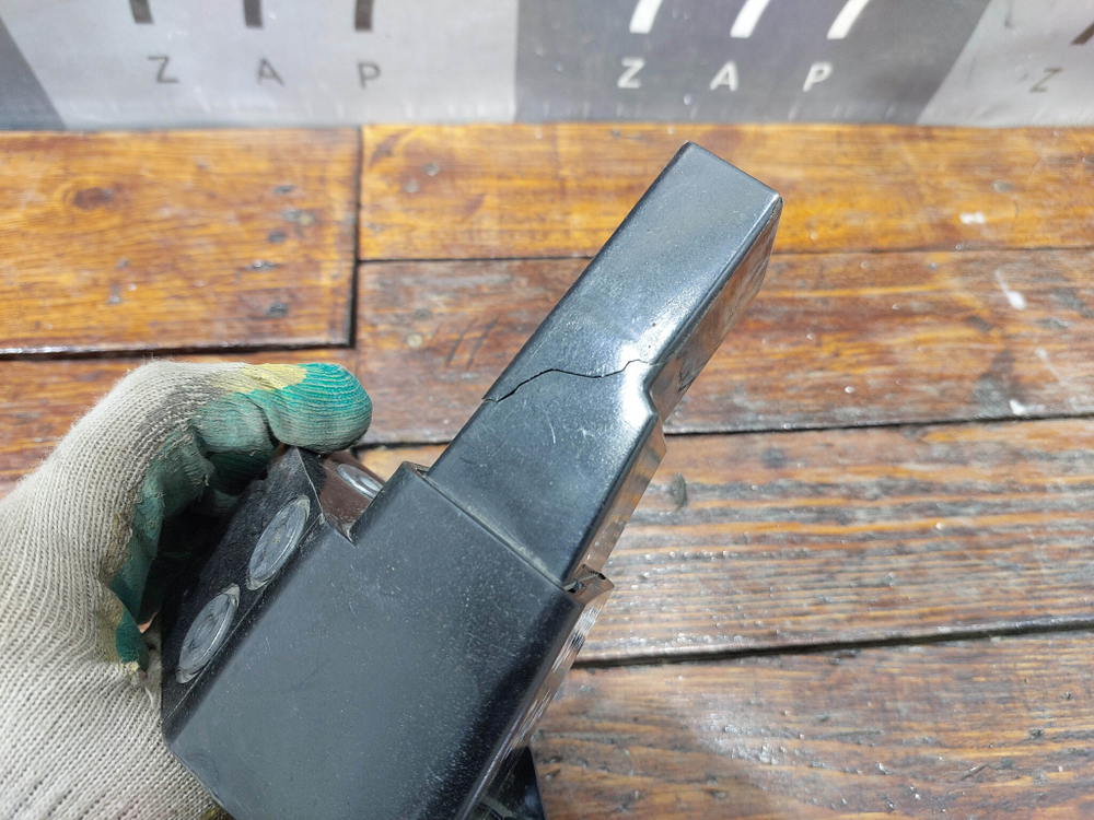 Кронштейн фары правой Haval Jolion 21-нв Б/У Оригинал 2803134XST01A