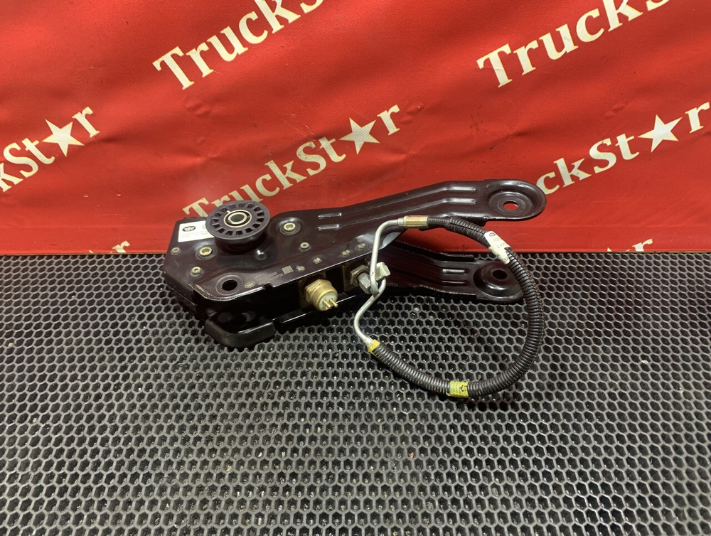 Замок кабины 2023 год.