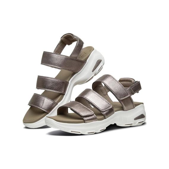 Skechers D'lites Ultra 'Metallic'