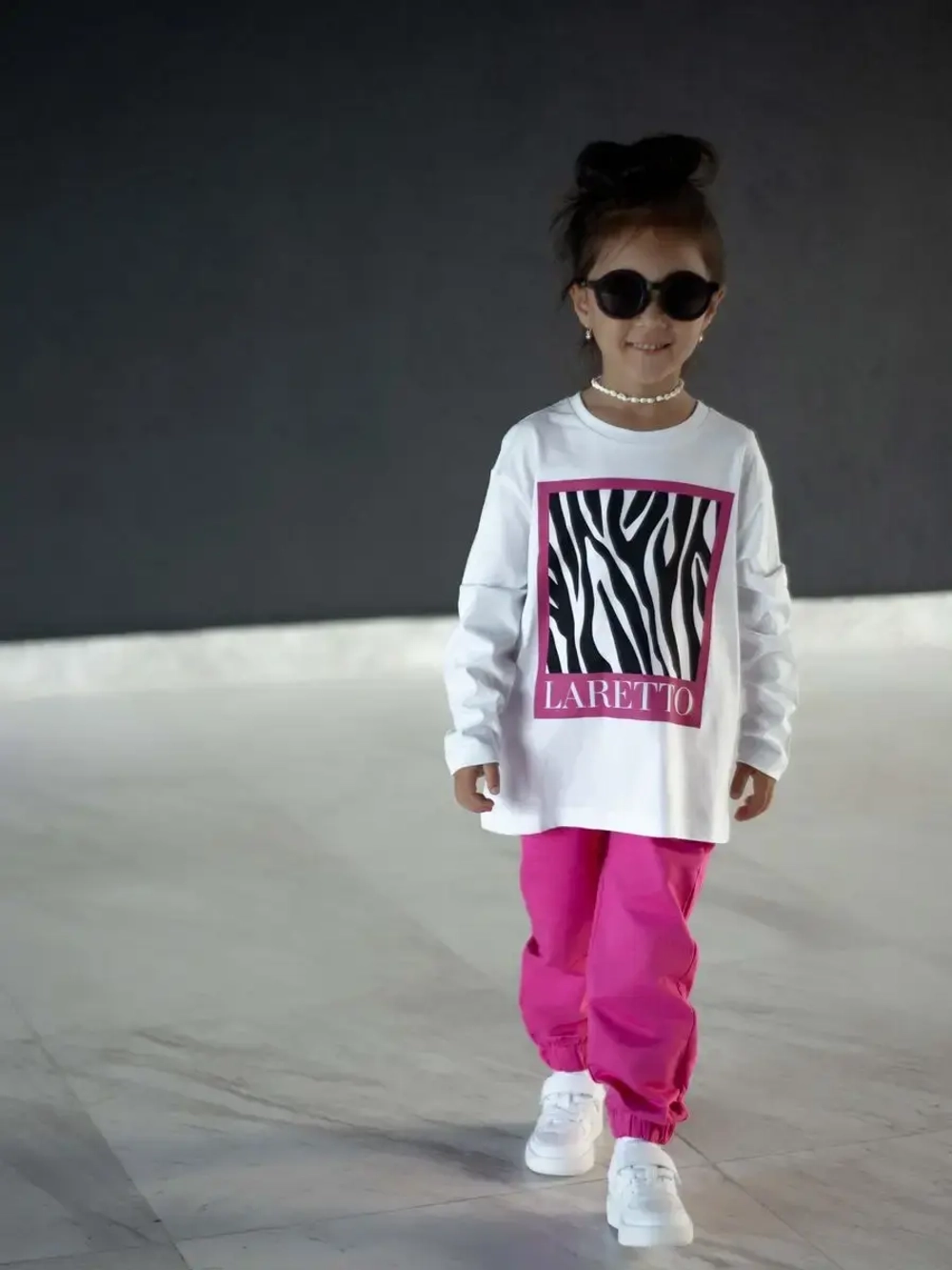 Белый костюм для девочки