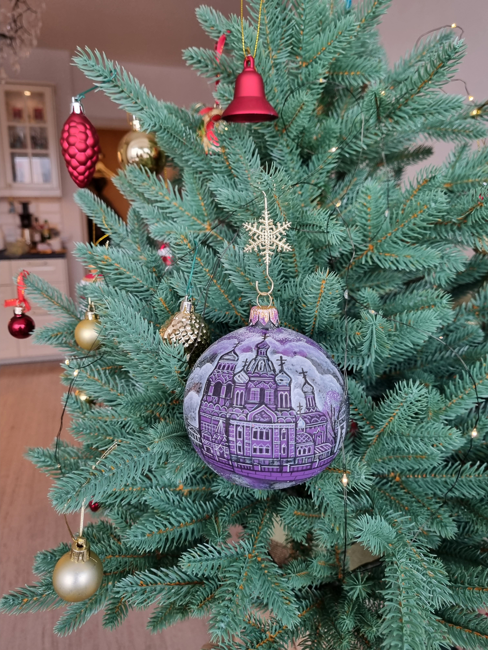 Шар стеклянный "Спас на крови",  ручная роспись