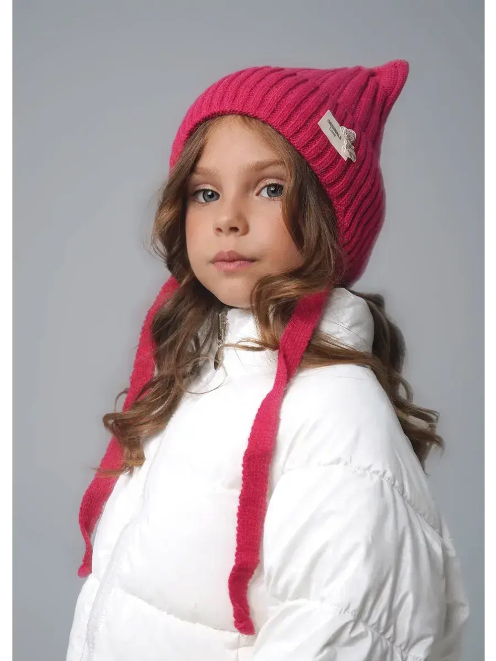 Шапка для девочки с ушками осенняя