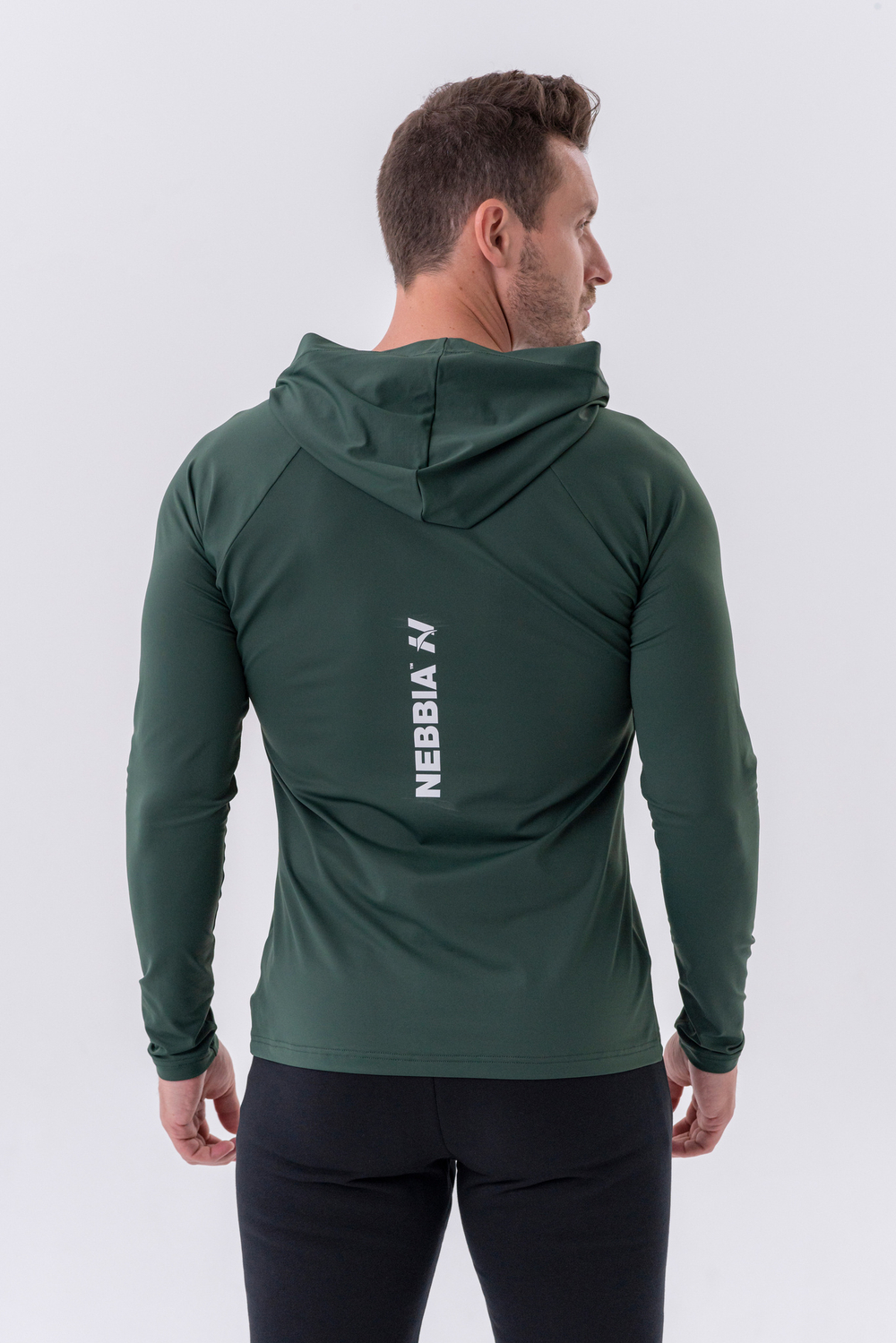 Кофта LONG-SLEEVE T-SHIRT WITH A HOODIE 330
Зеленая