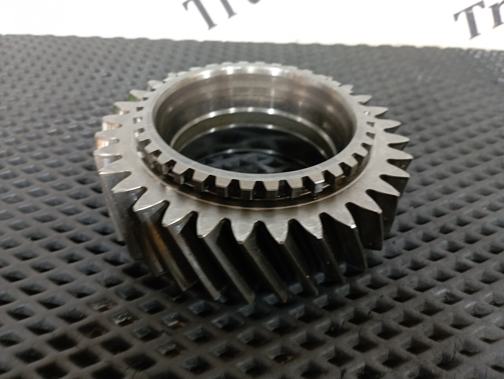 Шестерня вторичного вала КПП