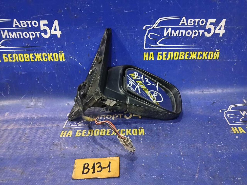 Зеркало правое NISSAN SUNNY 1990
