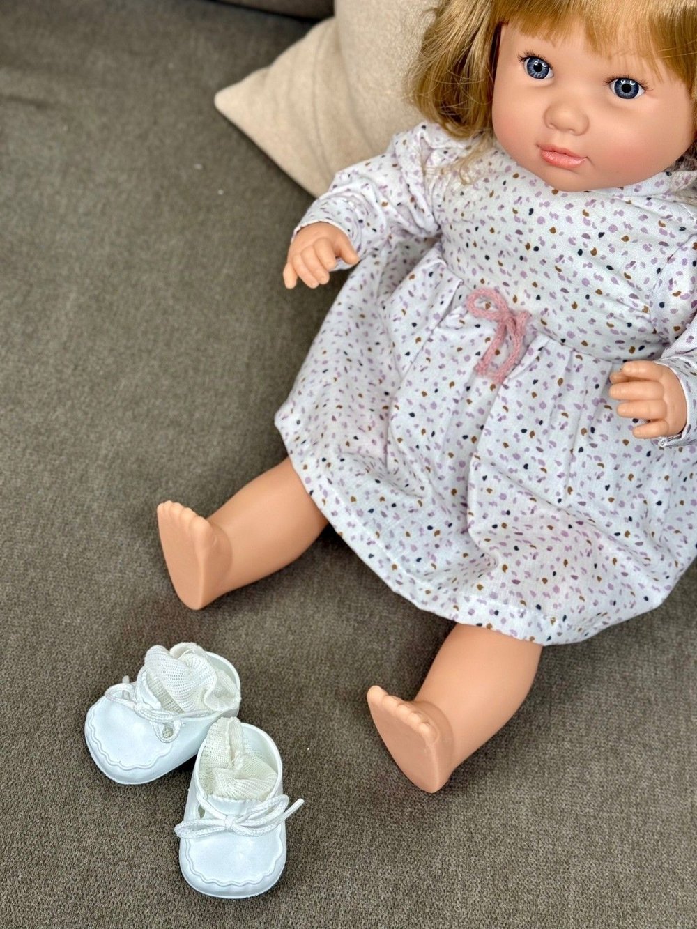 Кукла Berbesa мягконабивная 42см Sandra (4427S)