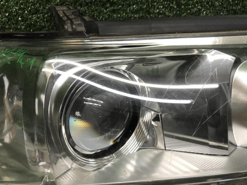 Битая Фара правая Land Cruiser 200 (2015-2021) LED
