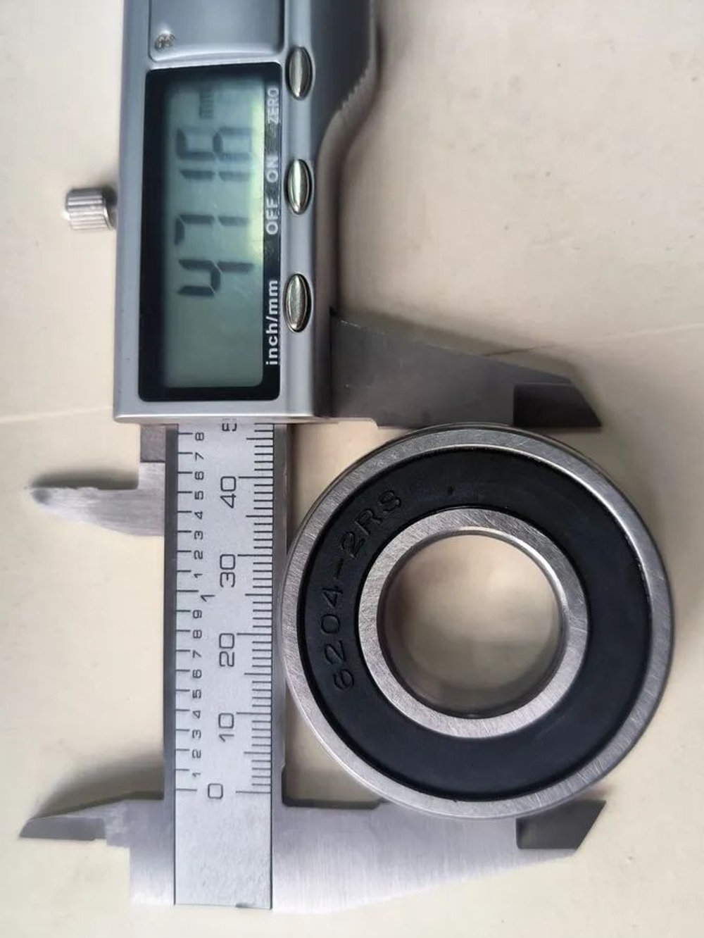 Подшипники 6204-2RS