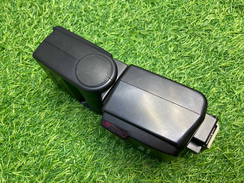 Nikon Speedlight SB-600