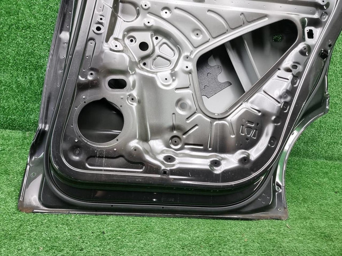 Дверь задняя правая VW Talagon (2021-н.в.)