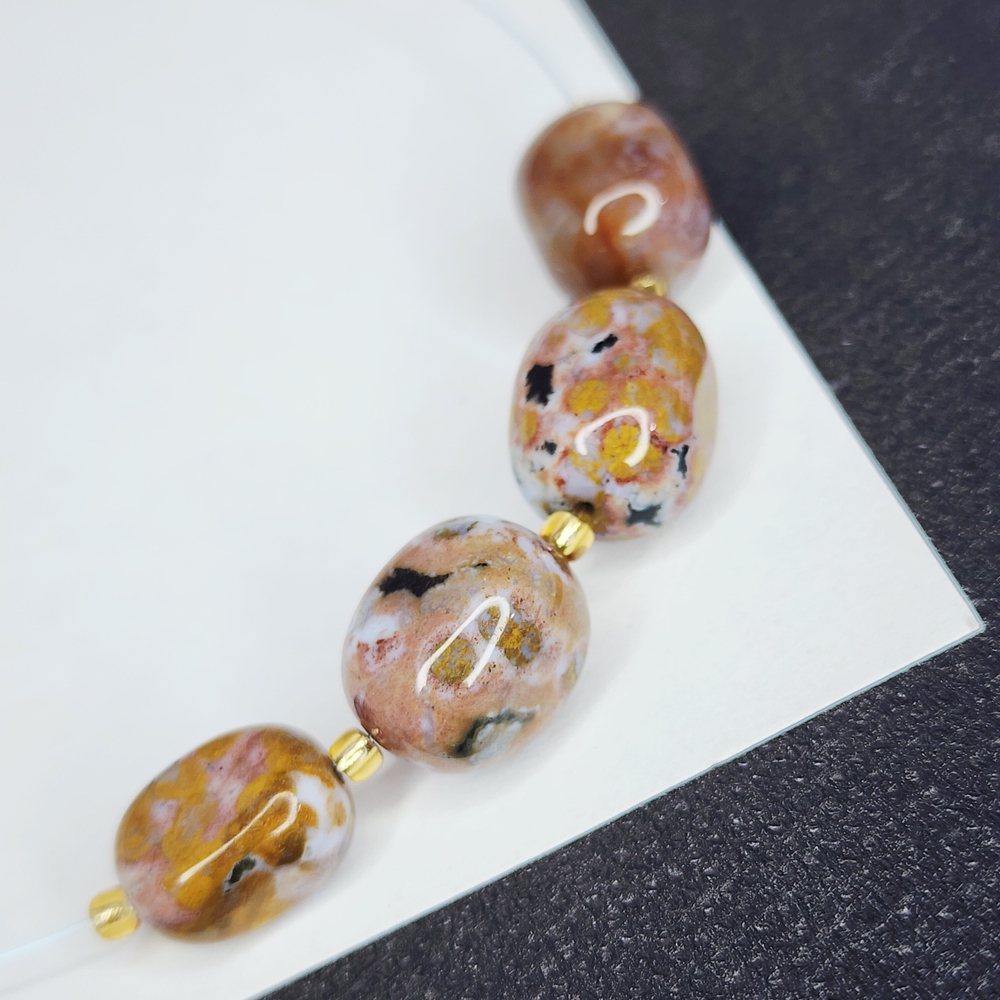 Океаническая яшма, риолит, крупная галтовка, ~ 12-15 мм, подобранный набор, цена за набор на фото