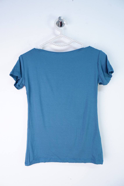 Футболка на каждый день, визуально 40 размер