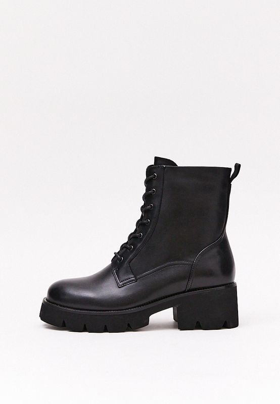 Ботинки на фигурной подошве со шнурками, черный